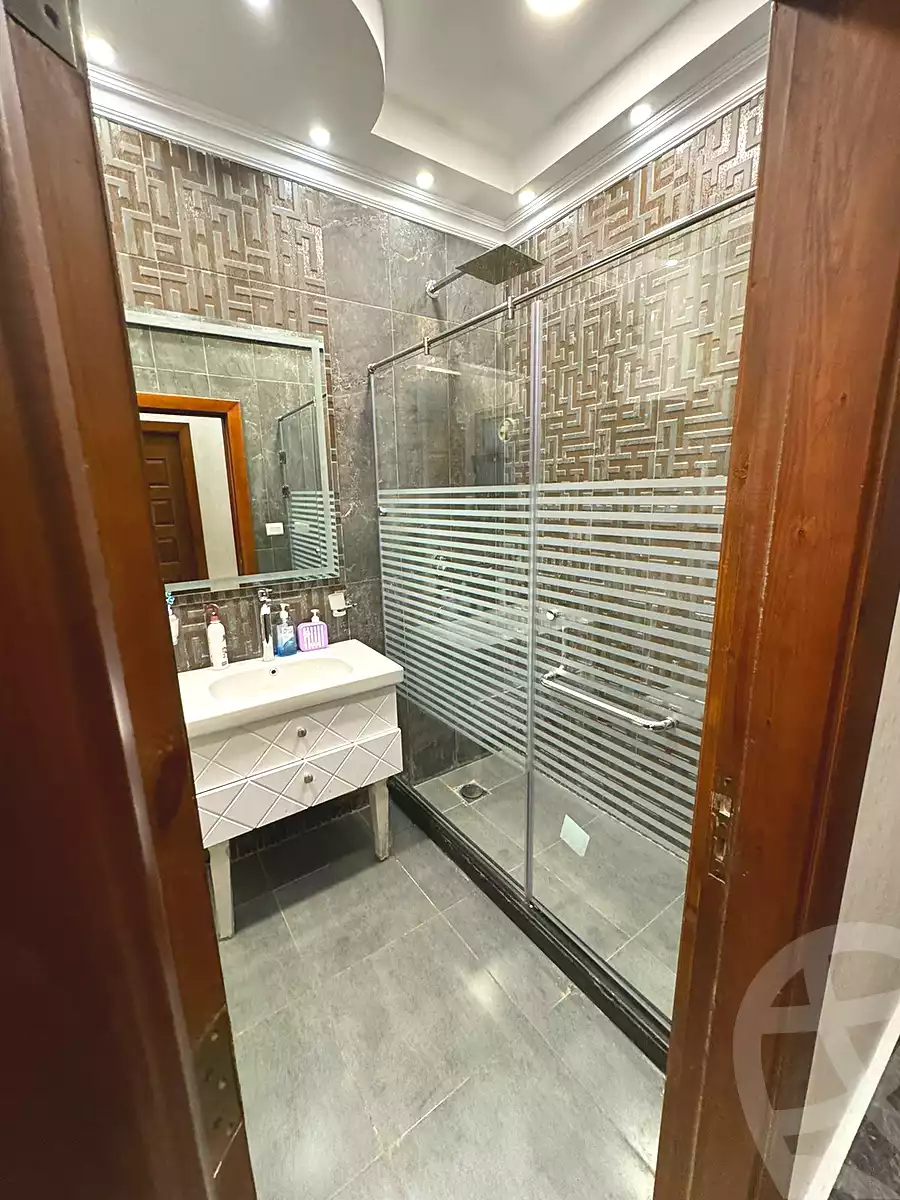 https://aqarmap.com.eg/ar/listing/7191009-for-sale-cairo-6th-of-october-el-ahyaa-neighborhood-2nd-street-2