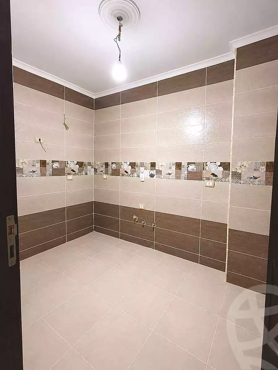 https://aqarmap.com.eg/en/listing/7191304-for-sale-cairo-helwan-helwan-el-sharkeya-latif-basha-st