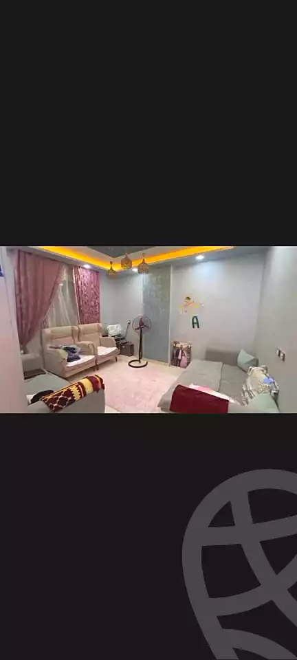https://aqarmap.com.eg/en/listing/7191346-for-sale-cairo-helwan-hadayek-helwan-el-eshrein-st