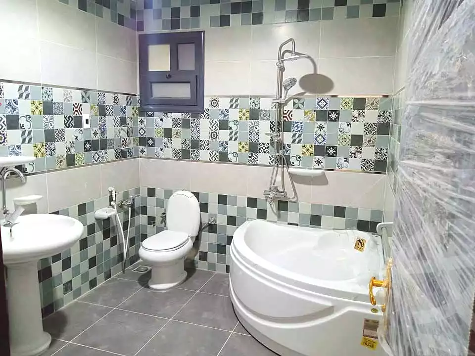 https://aqarmap.com.eg/ar/listing/7191372-for-rent-cairo-faisal-el-matbeaa-amr-ibn-al-aas-st