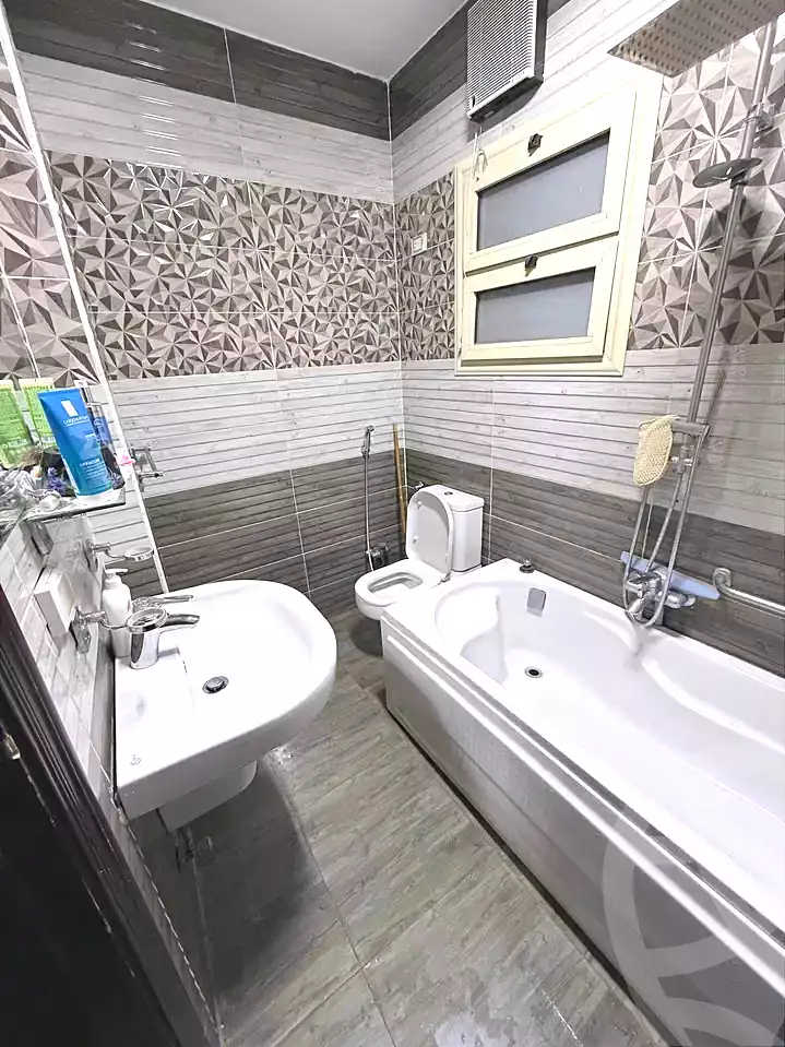 https://aqarmap.com.eg/en/listing/7191491-for-sale-cairo-ain-shams-ain-shams-el-sharkia