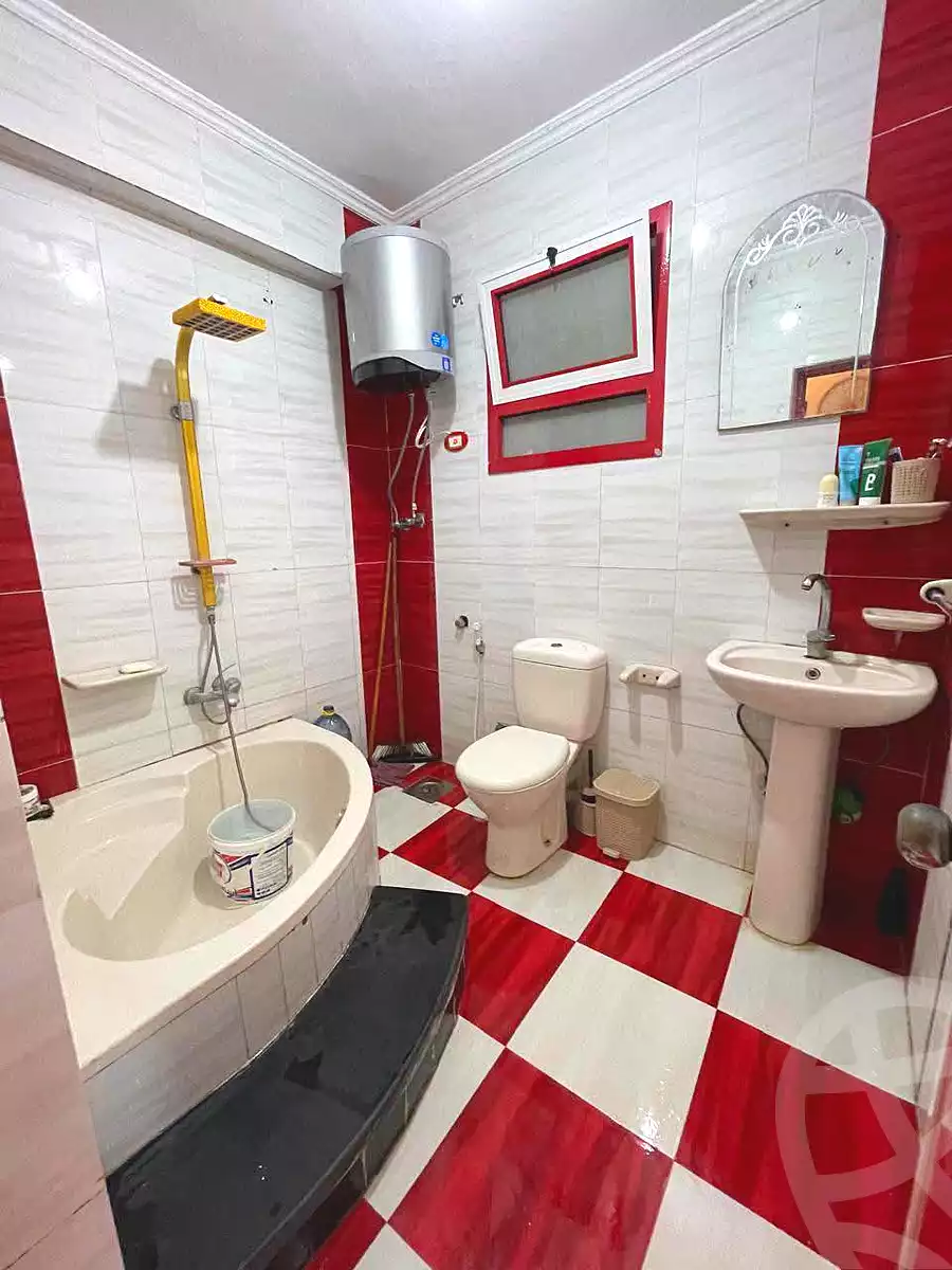 https://aqarmap.com.eg/ar/listing/7191625-for-sale-alexandria-al-agamy-bw-ywsf