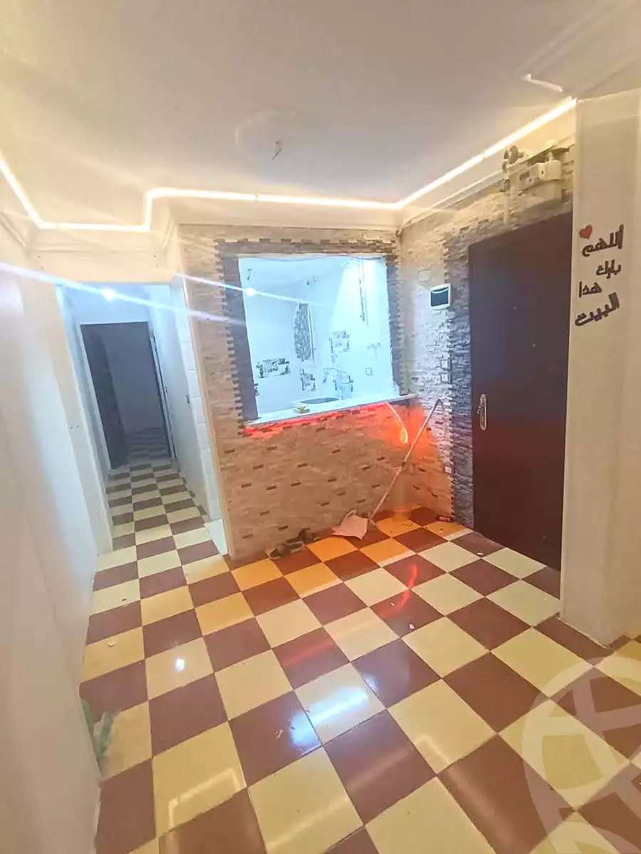https://aqarmap.com.eg/ar/listing/7191813-for-sale-alexandria-lsywf-el-falki