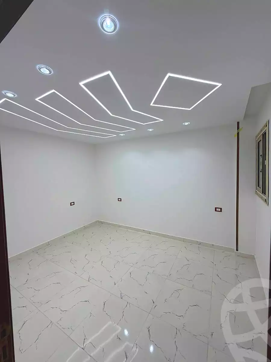 https://aqarmap.com.eg/en/listing/7191894-for-sale-alexandria-lsywf-el-falki