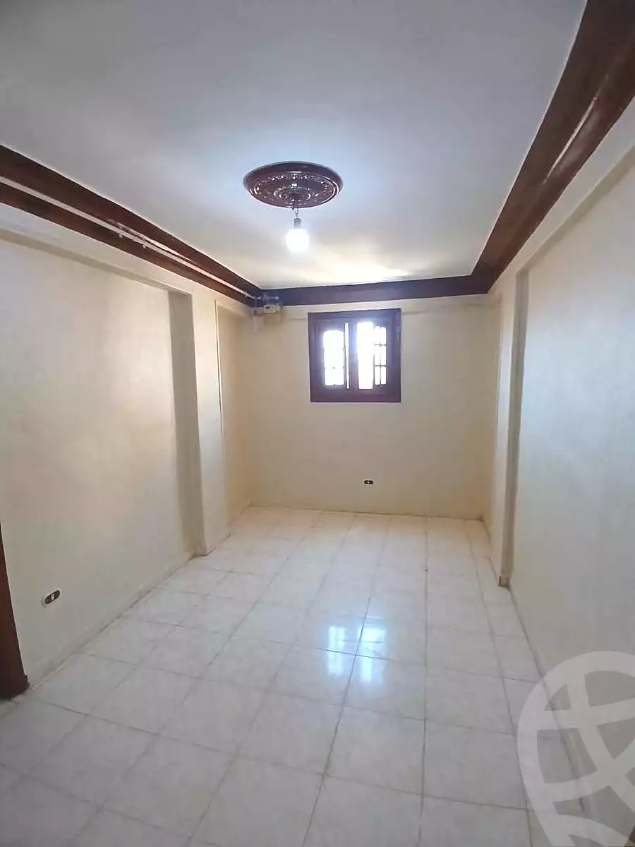 https://aqarmap.com.eg/en/listing/7191904-for-sale-alexandria-lsywf-el-falki