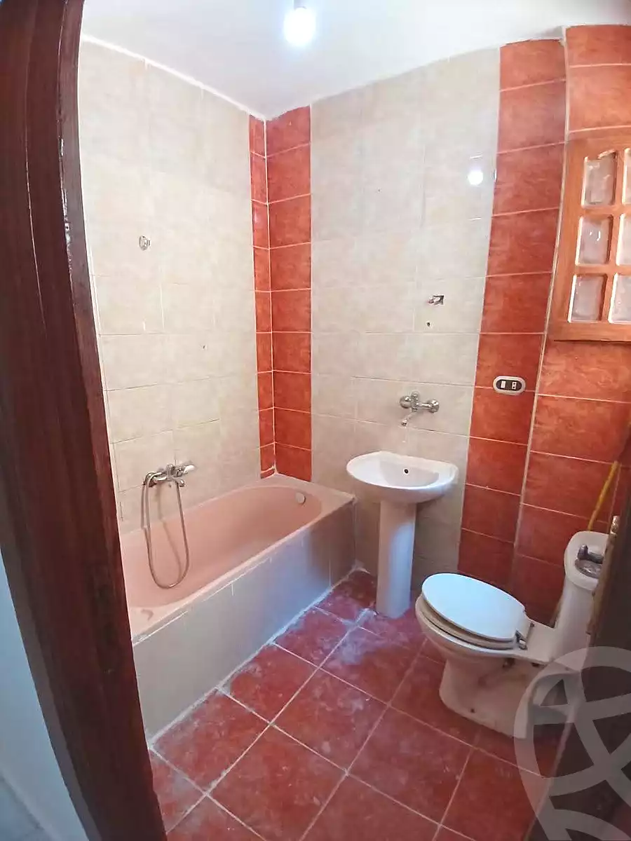 https://aqarmap.com.eg/en/listing/7191904-for-sale-alexandria-lsywf-el-falki