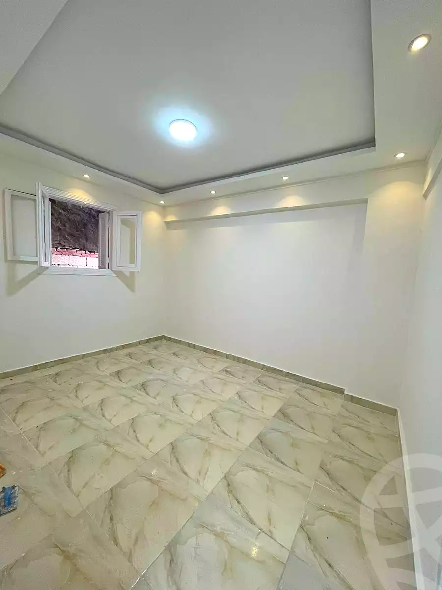 https://aqarmap.com.eg/ar/listing/7191929-for-sale-alexandria-new-miami-street-10