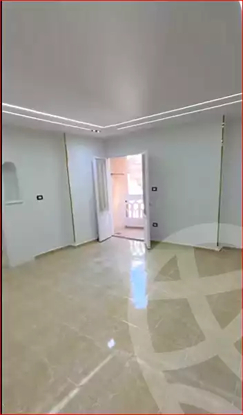 https://aqarmap.com.eg/en/listing/7192021-for-sale-alexandria-miami-farook-abd-al-wahab-st