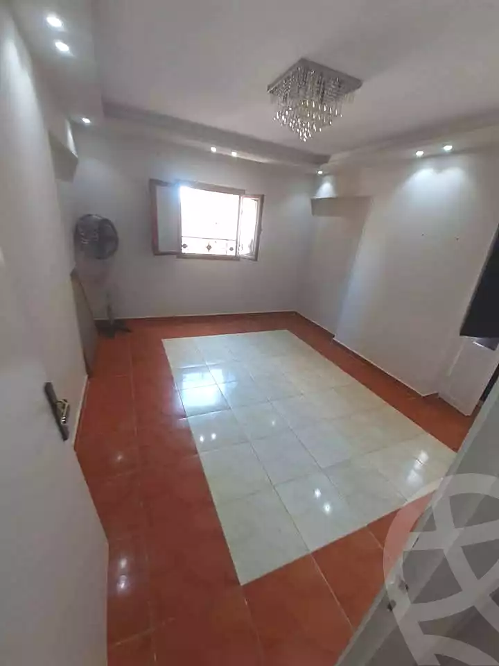 https://aqarmap.com.eg/ar/listing/7192054-for-sale-alexandria-sydy-bshr-sydy-bshr-bhry-shr-mhmd-njyb