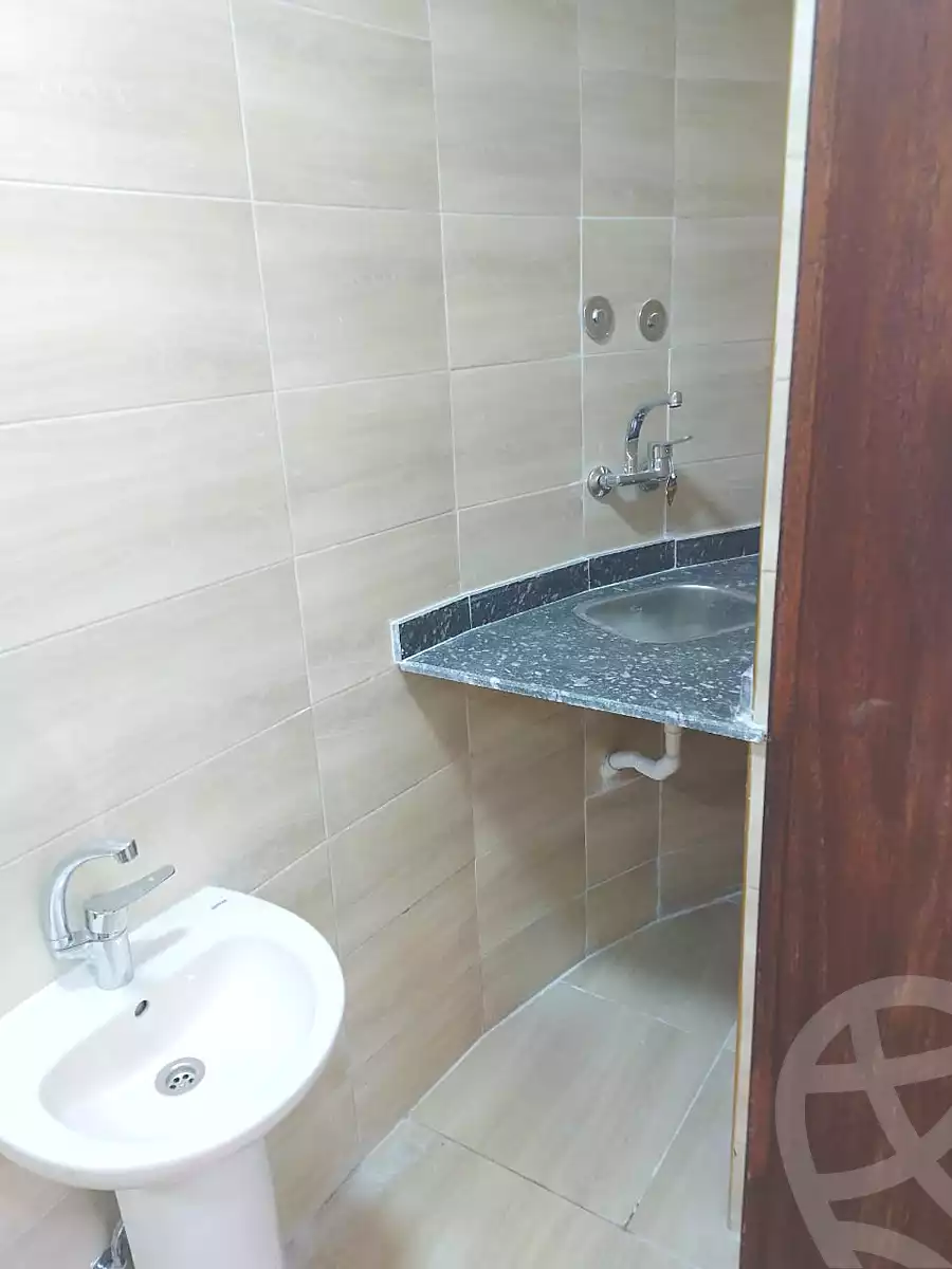https://aqarmap.com.eg/en/listing/7192025-for-sale-cairo-nasr-city-9th-zone-dr-el-sheemy-st