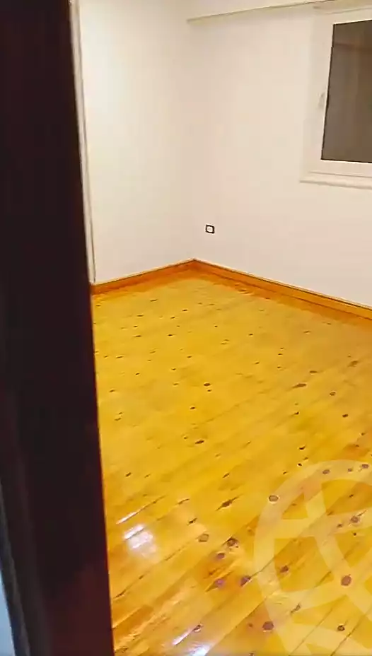 https://aqarmap.com.eg/ar/listing/7192121-for-sale-alexandria-miami-45-street