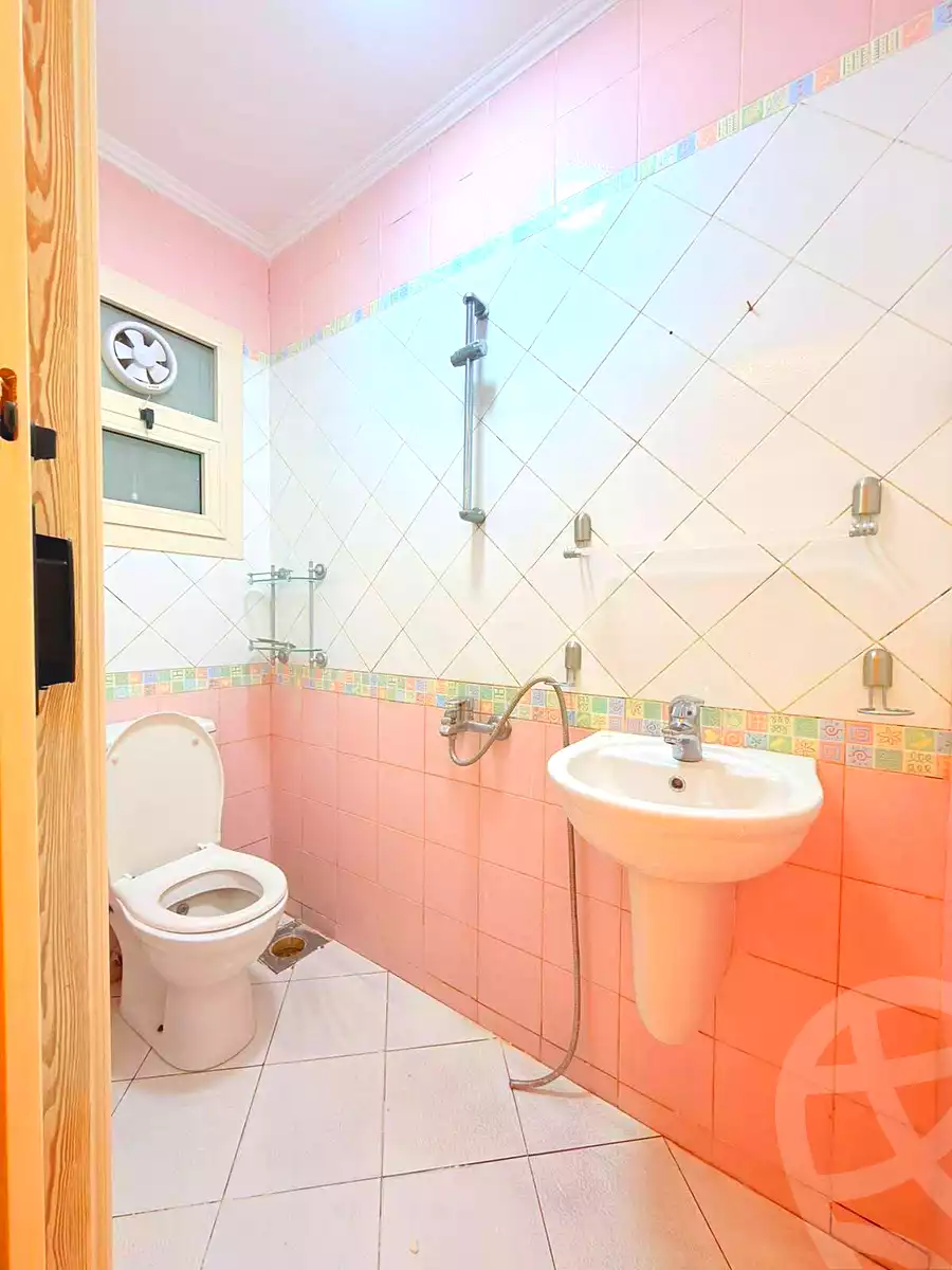 https://aqarmap.com.eg/en/listing/7192233-for-sale-alexandria-al-agamy-shataa-el-nakheel