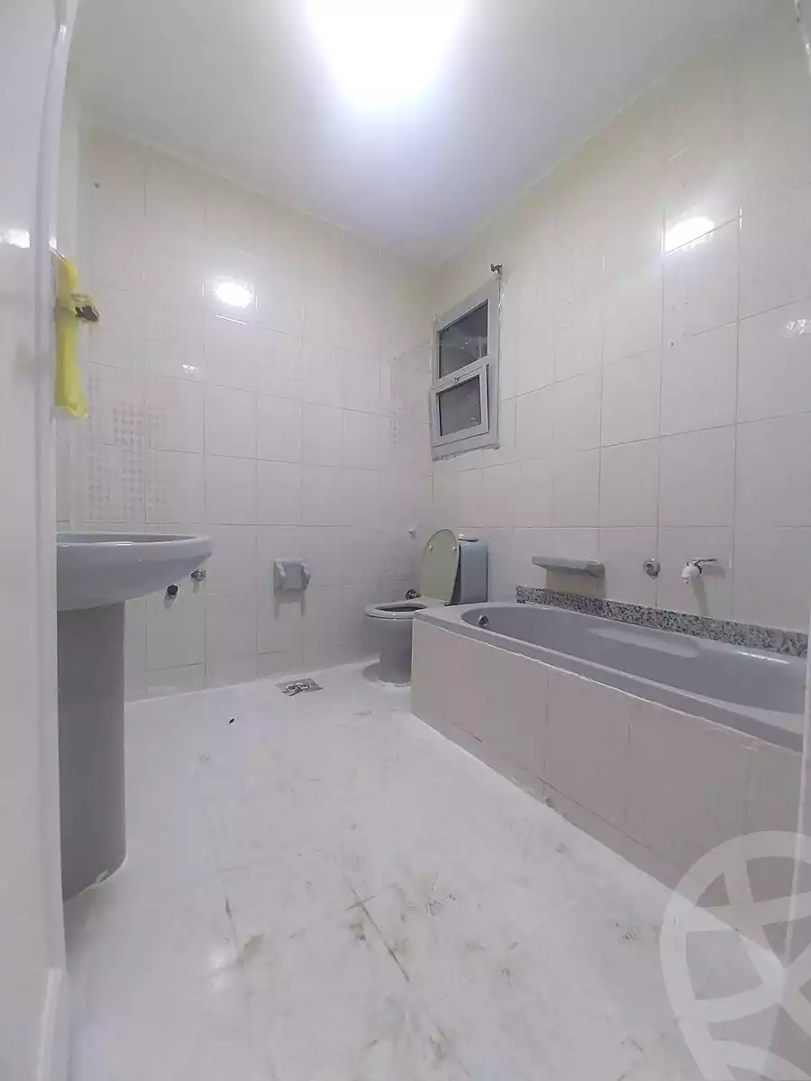 https://aqarmap.com.eg/en/listing/7192244-for-sale-alexandria-al-agamy-shataa-el-nakheel