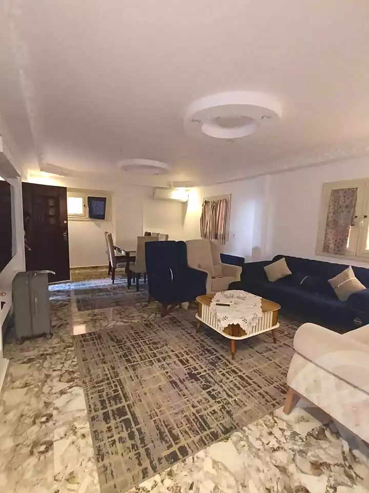 https://aqarmap.com.eg/ar/listing/7192366-for-sale-cairo-ain-shams-jsr-lswys