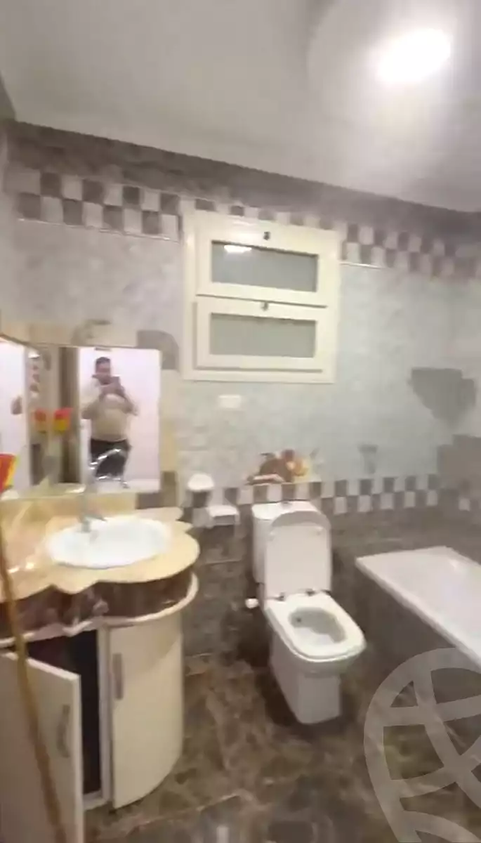 https://aqarmap.com.eg/ar/listing/7192624-for-sale-alexandria-new-miami-street-10