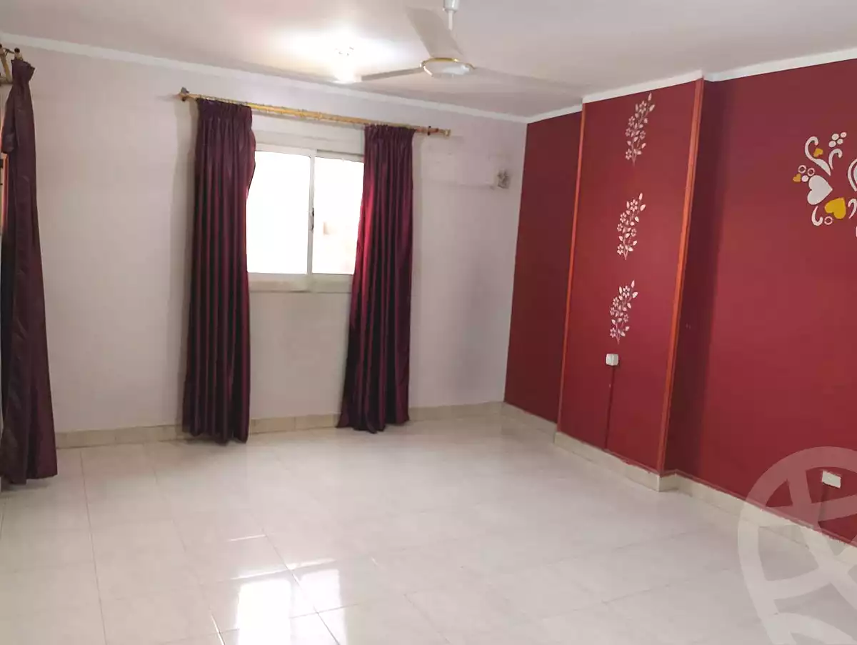 https://aqarmap.com.eg/ar/listing/7192676-for-rent-cairo-helwan-helwan-el-sharkeya-abd-el-rahman-pasha-st