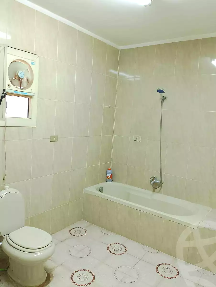 https://aqarmap.com.eg/ar/listing/7192676-for-rent-cairo-helwan-helwan-el-sharkeya-abd-el-rahman-pasha-st