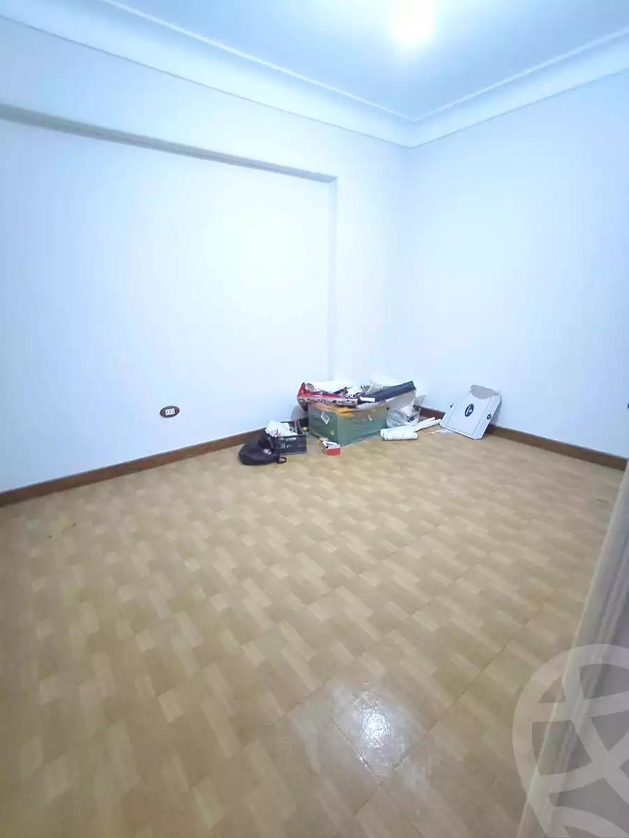 https://aqarmap.com.eg/en/listing/7192699-for-sale-alexandria-el-mandara-alex-el-mandara-bahri