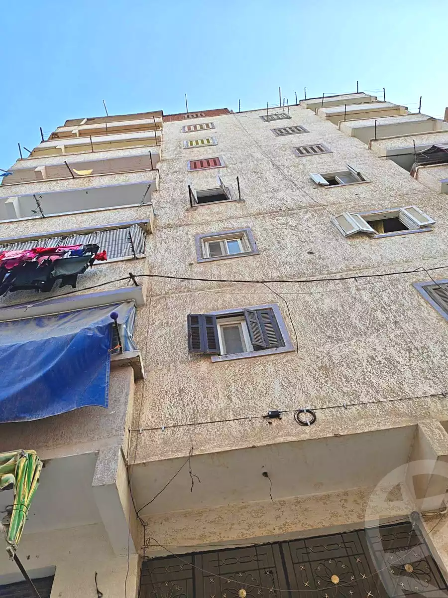 https://aqarmap.com.eg/ar/listing/7193098-for-sale-alexandria-al-agamy-el-hanouvel