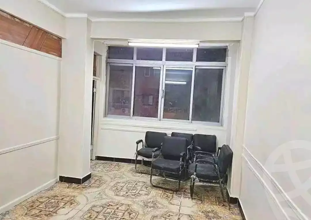 https://aqarmap.com.eg/ar/listing/7193344-for-rent-cairo-ain-shams-ahmed-esmat-st