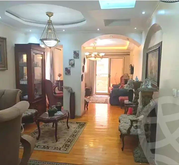 https://aqarmap.com.eg/ar/listing/7193378-for-sale-alexandria-sydy-bshr-sydy-bshr-bhry-shr-mhmd-njyb