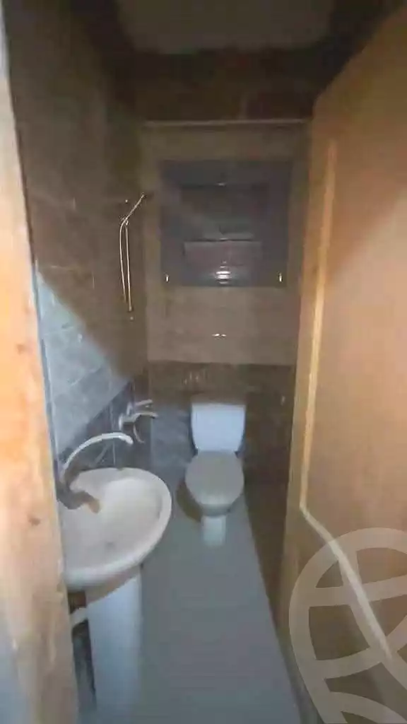 https://aqarmap.com.eg/ar/listing/7193398-for-sale-cairo-nozha-2-el-khamseen-st