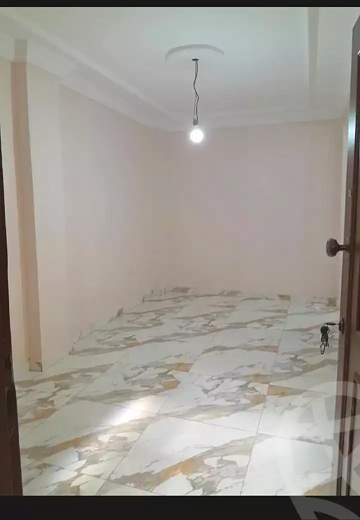 https://aqarmap.com.eg/ar/listing/7193395-for-sale-alexandria-miami-shr-jml-bd-lnsr