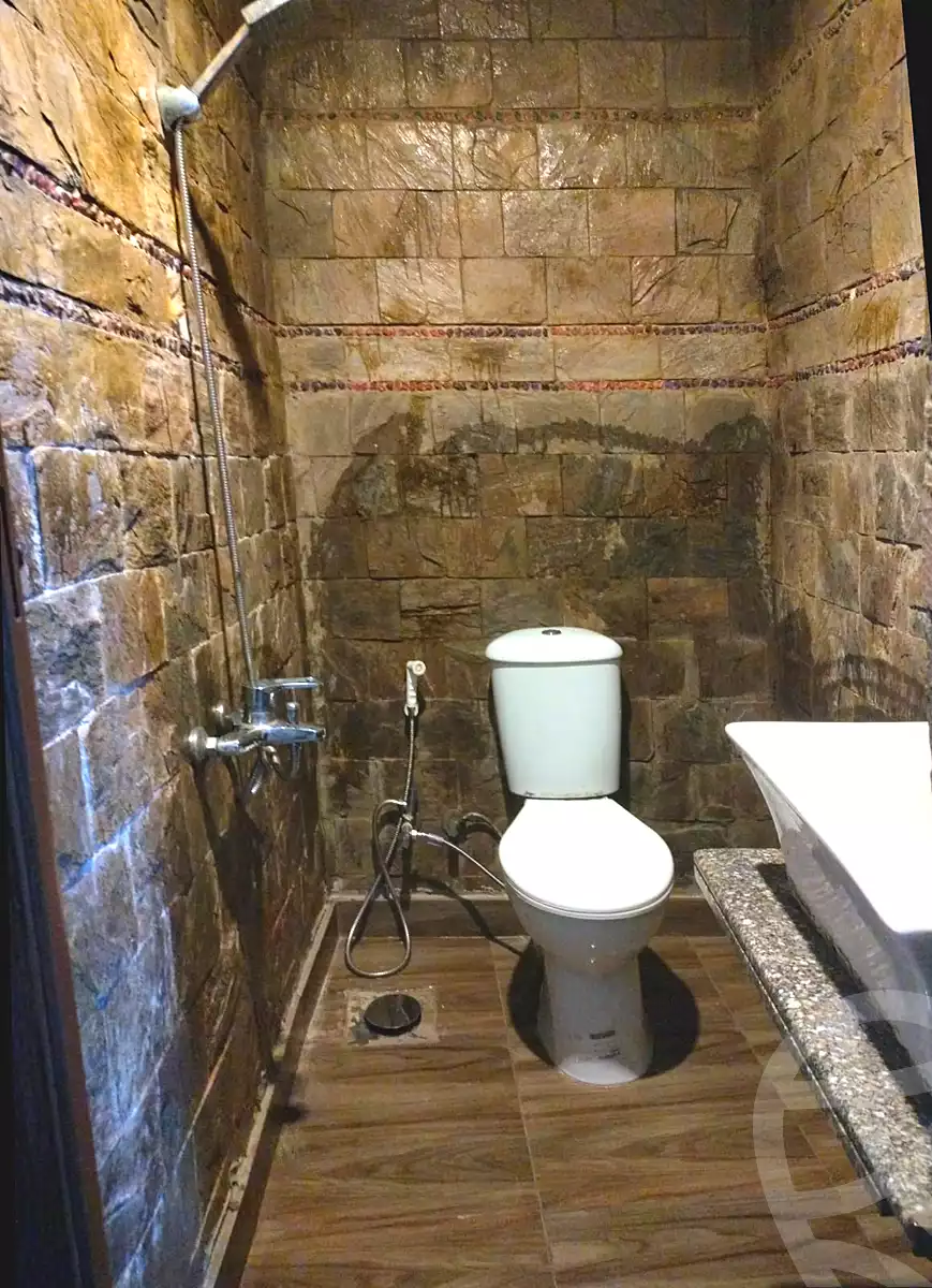 https://aqarmap.com.eg/ar/listing/7193415-for-rent-cairo-ain-shams-alf-maskn-ismail-el-fangari-st