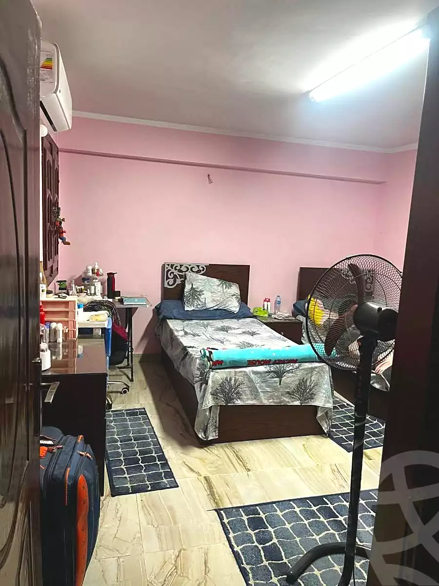 https://aqarmap.com.eg/en/listing/7193575-for-sale-cairo-helwan-zou-el-fekar-basha-st