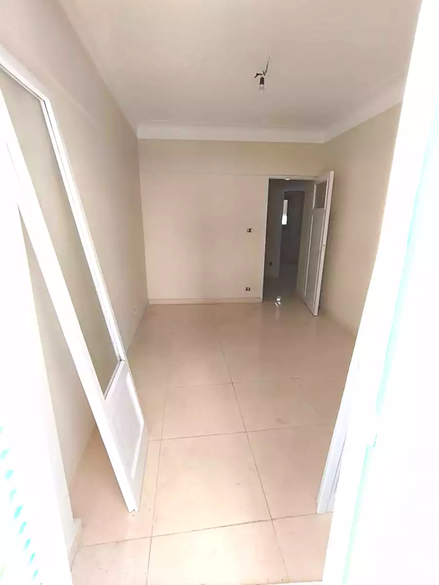 https://aqarmap.com.eg/en/listing/7193629-for-sale-alexandria-sydy-bshr-sydy-bshr-qbly-saif-st