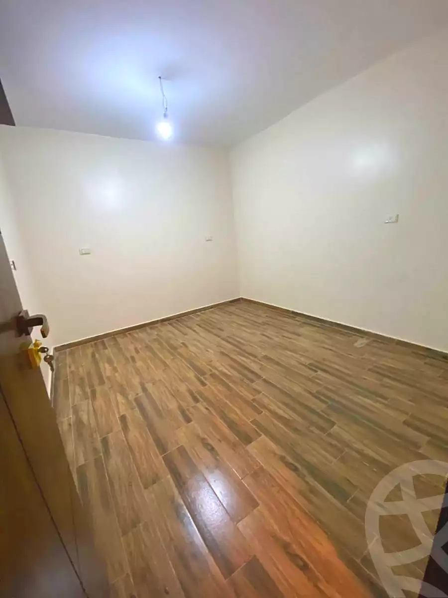 https://aqarmap.com.eg/ar/listing/7193635-for-rent-cairo-el-haram-el-lebeny-el-magzar-el-aly-st