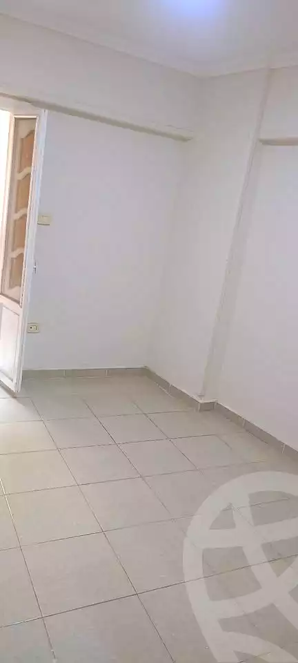 https://aqarmap.com.eg/ar/listing/7193718-for-sale-alexandria-sydy-bshr-sydy-bshr-bhry-gamal-abd-el-nasir-st