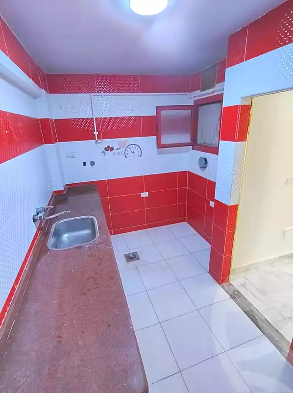 https://aqarmap.com.eg/ar/listing/7193801-for-sale-alexandria-sydy-bshr-sydy-bshr-bhry-khalil-hamada-st