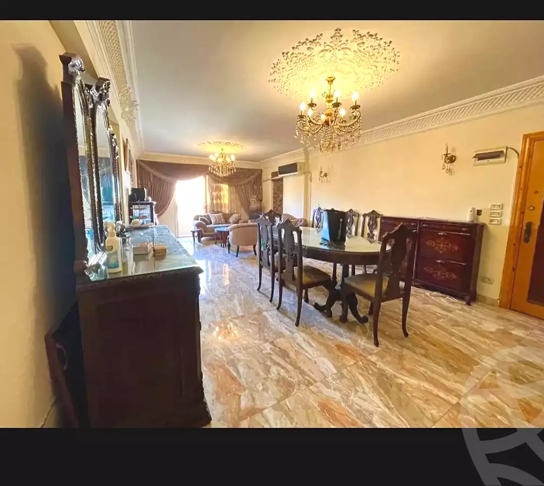 https://aqarmap.com.eg/en/listing/7193884-for-sale-alexandria-camp-cesar-port-said-street