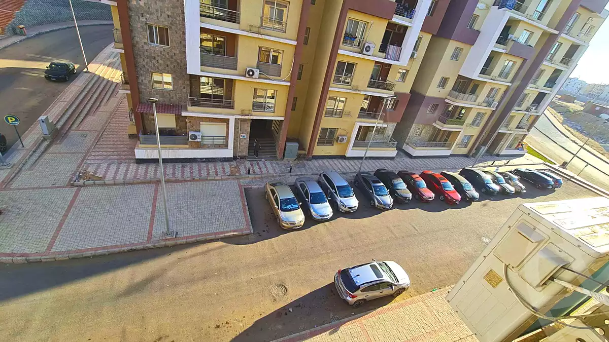 https://aqarmap.com.eg/en/listing/7193977-for-sale-cairo-new-cairo-compounds-dar-misr-el-koronfel