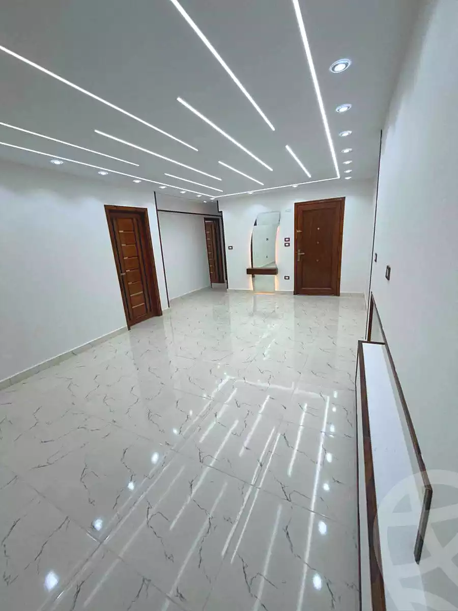 https://aqarmap.com.eg/en/listing/7194172-for-sale-alexandria-lsywf-el-falki