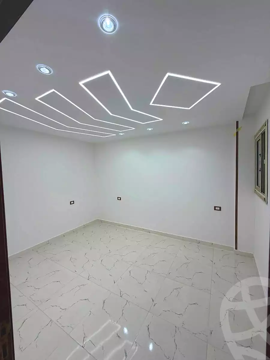 https://aqarmap.com.eg/en/listing/7194172-for-sale-alexandria-lsywf-el-falki