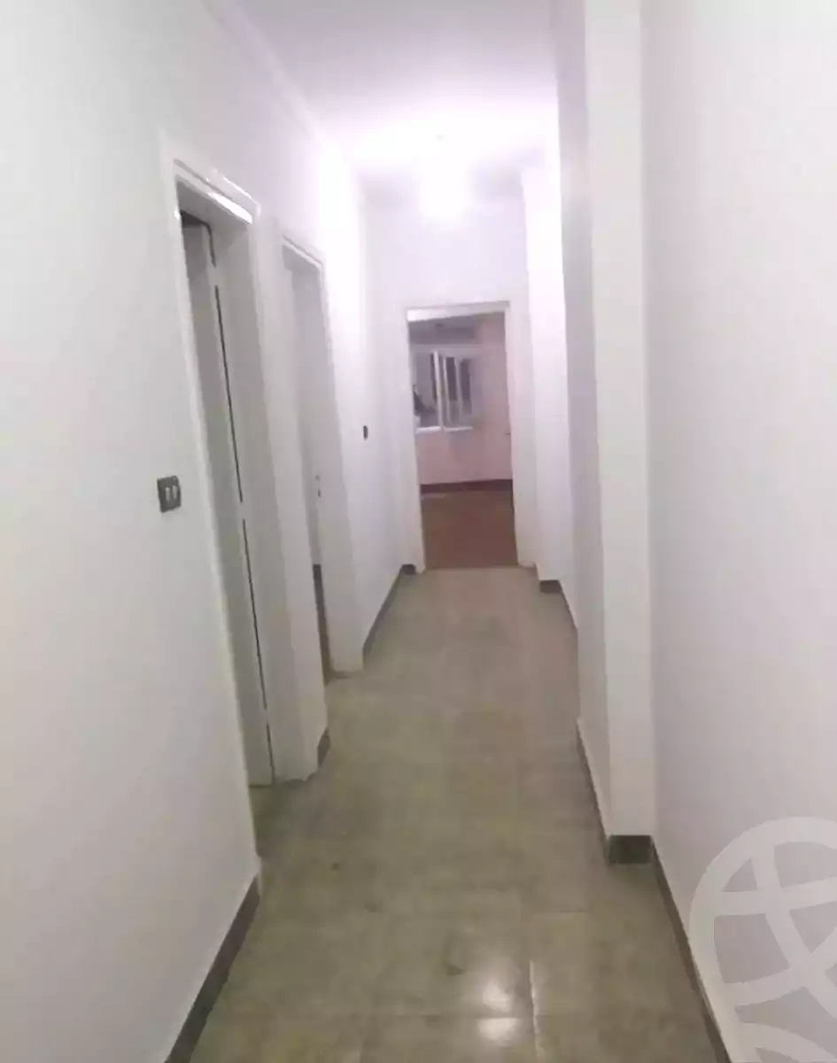 https://aqarmap.com.eg/ar/listing/7194246-for-rent-alexandria-miami-shr-jml-bd-lnsr