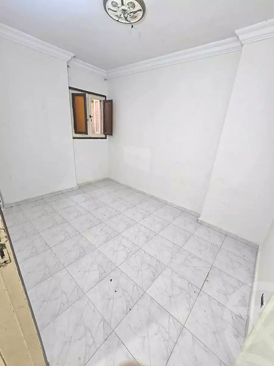https://aqarmap.com.eg/en/listing/7194257-for-sale-alexandria-sydy-bshr-sydy-bshr-bhry-shr-mhmwd-l-yswy