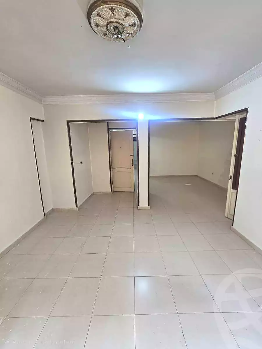 https://aqarmap.com.eg/en/listing/7194257-for-sale-alexandria-sydy-bshr-sydy-bshr-bhry-shr-mhmwd-l-yswy