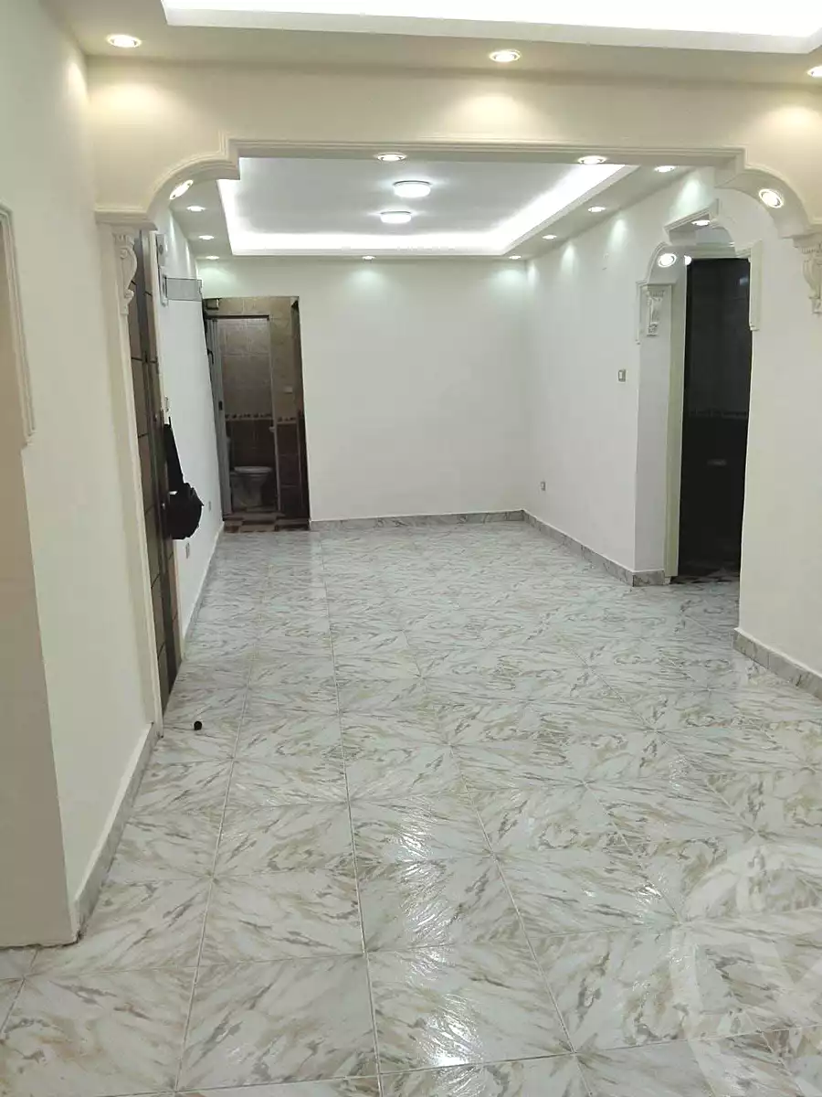 https://aqarmap.com.eg/en/listing/7194281-for-sale-alexandria-sydy-bshr-sydy-bshr-qbly-cairo-st