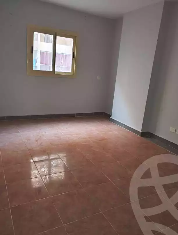 https://aqarmap.com.eg/en/listing/7194328-for-rent-alexandria-el-montazah