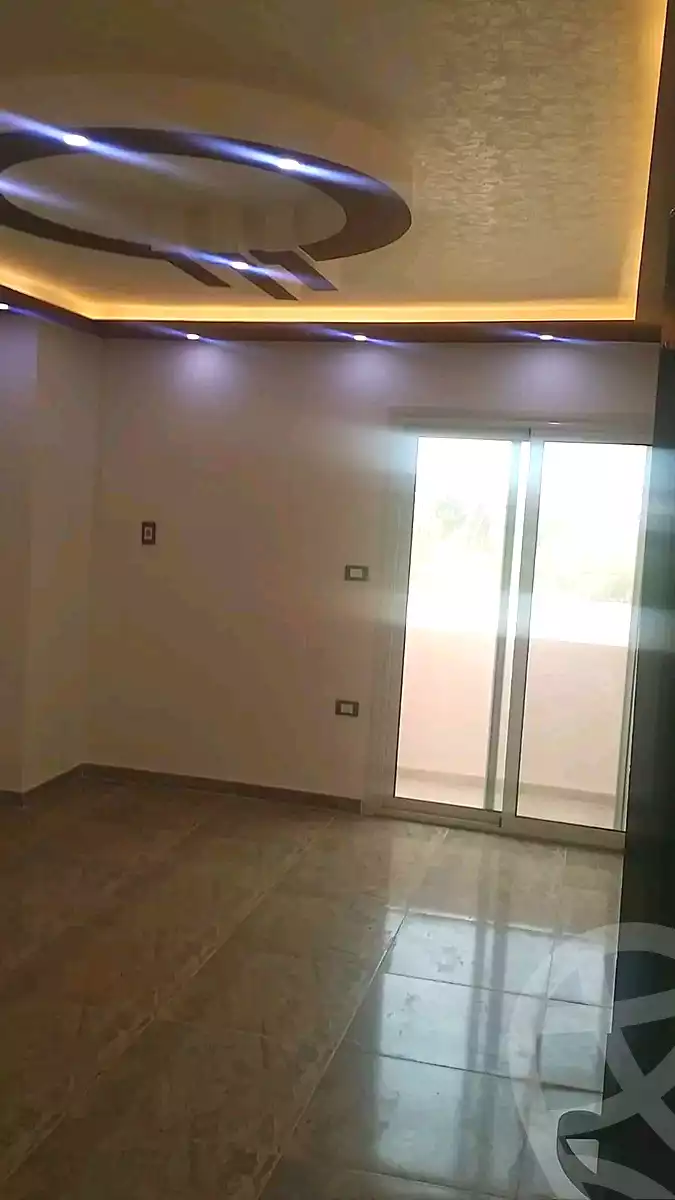 https://aqarmap.com.eg/ar/listing/7194488-for-rent-alexandria-al-agamy-bw-ywsf