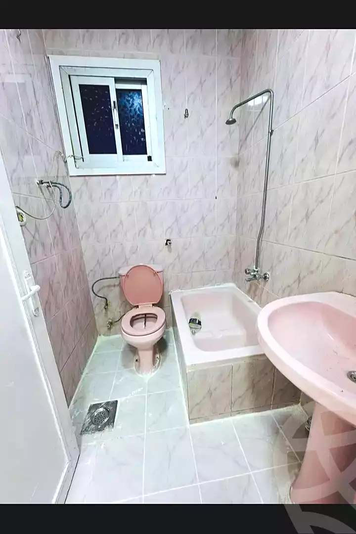 https://aqarmap.com.eg/ar/listing/7194572-for-sale-alexandria-al-agamy-shataa-el-nakheel