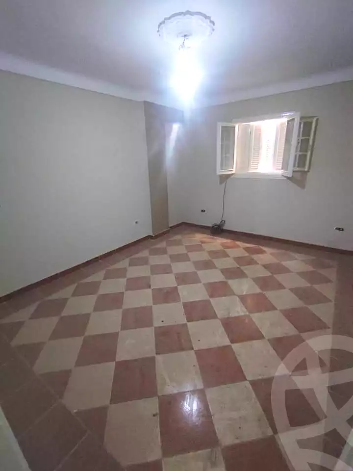 https://aqarmap.com.eg/ar/listing/7194576-for-sale-alexandria-el-asafra-l-sfr-qbly-street-30