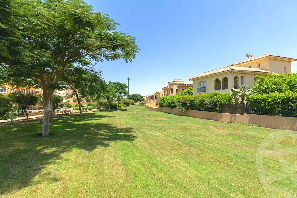 https://aqarmap.com.eg/ar/listing/7195273-for-sale-cairo-new-cairo-compounds-hyde-park-greens-hyde-park-compound