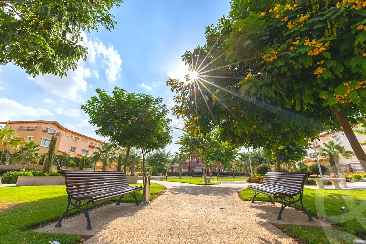 https://aqarmap.com.eg/ar/listing/7195291-for-sale-cairo-new-cairo-compounds-hyde-park-greens-hyde-park-compound