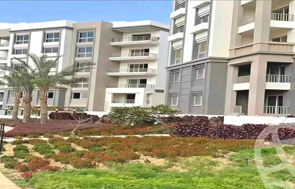 https://aqarmap.com.eg/ar/listing/7195341-for-sale-cairo-new-cairo-compounds-hyde-park-parkway-hyde-park-compound