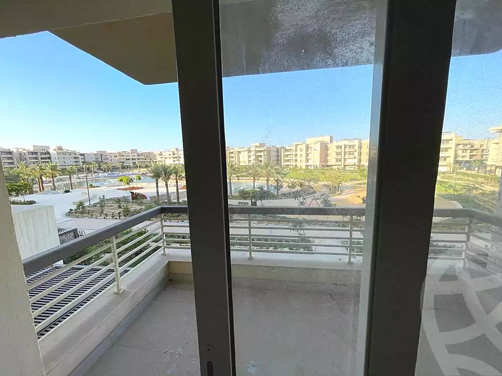 https://aqarmap.com.eg/ar/listing/7195448-for-sale-cairo-6th-of-october-compounds-new-giza-mbrfyl-ryzydns-nyw-jyz-llttwyr-l-qry