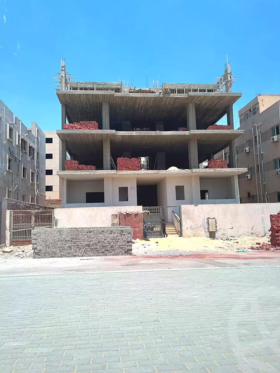 https://aqarmap.com.eg/en/listing/7195554-for-sale-cairo-new-cairo-el-diplomaseen